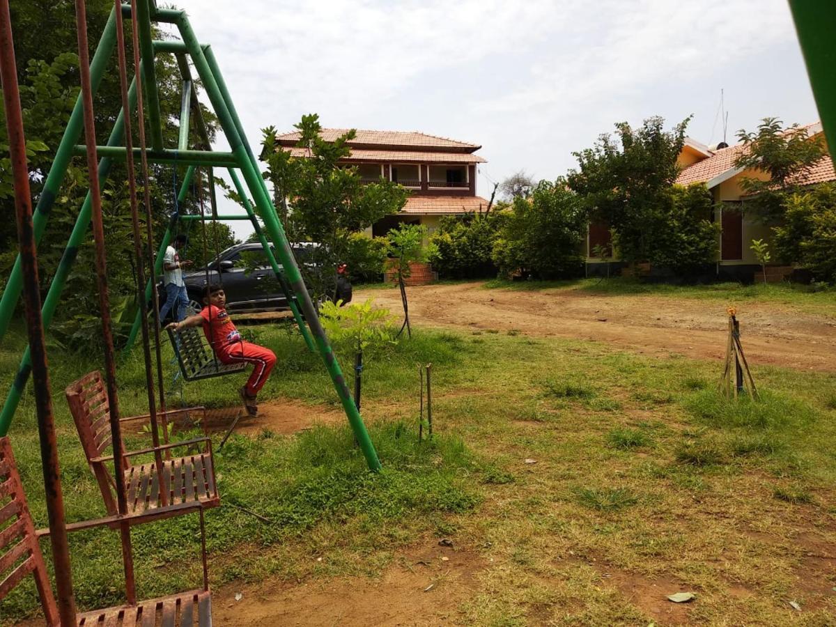 Mist Valley Hotel Masinagudi Exterior photo