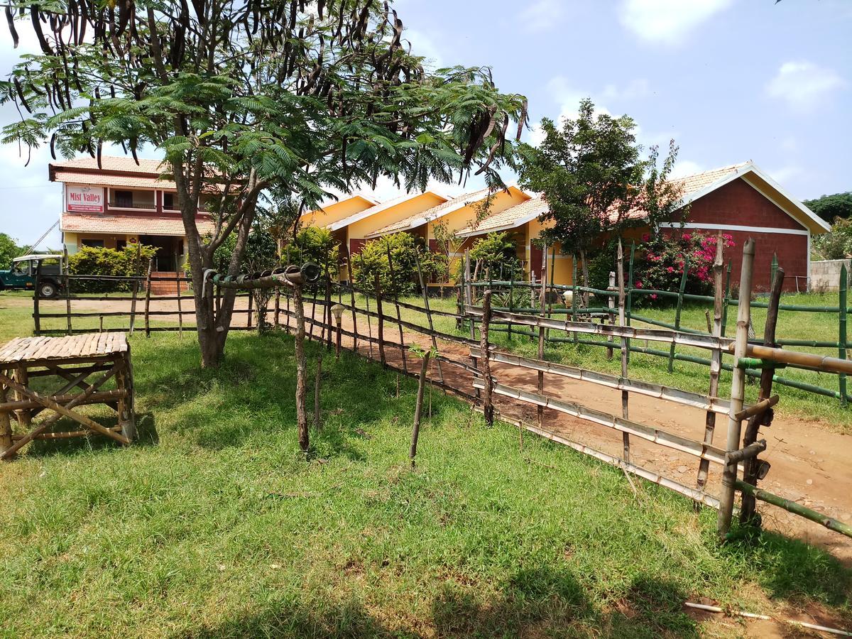 Mist Valley Hotel Masinagudi Exterior photo